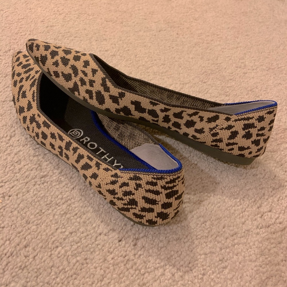 [SOLD] Rothy’s Leopard Points (Size 8)
